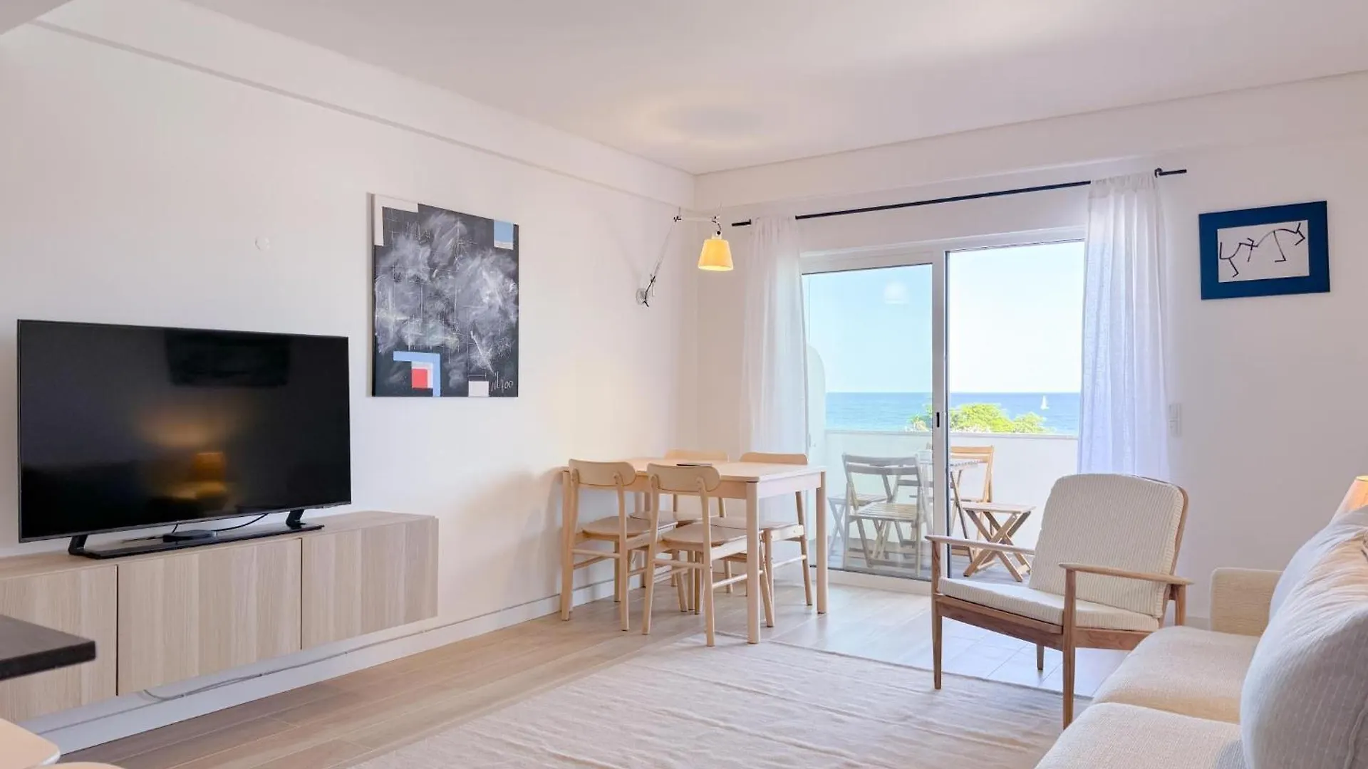 라고스 Modern Retreat By The Sea #1951 아파트 포르투갈